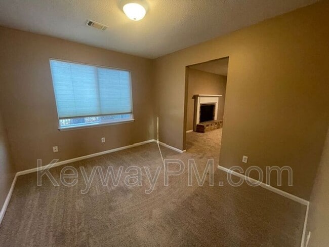 Photo - 331 Avery Landing