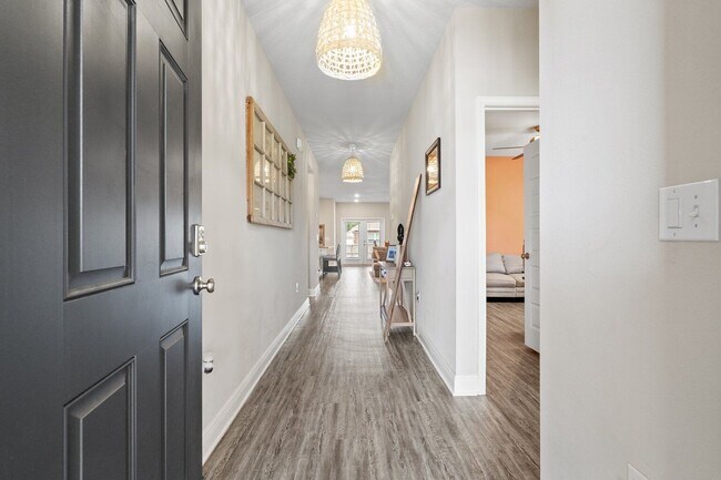 Photo - 7695 Burnside Lp Casa