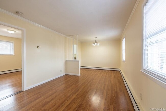 Building Photo - 2420 Bennett Ave Unit 2B Rental