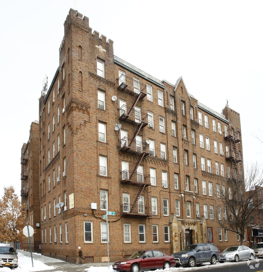 Photo - 3401 Avenue J Apartments