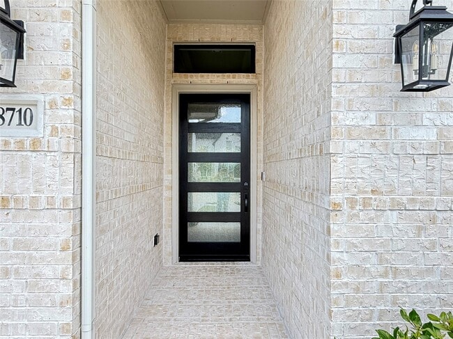 Photo - 8710 Incandesce Rise Dr