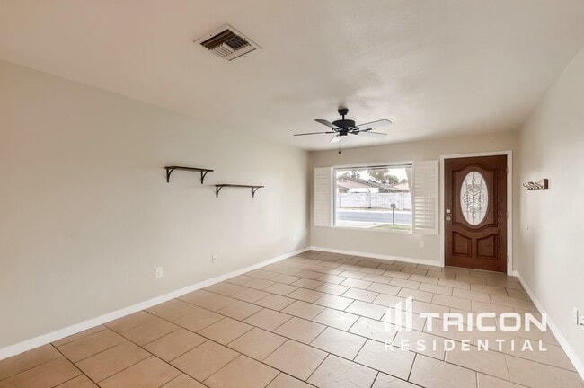 Photo - 2108 W Hermosa Dr