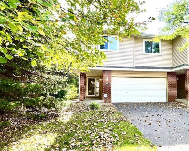 Building Photo - 7414 Bolton Way