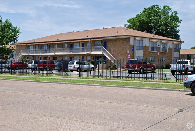 Woodgate Apartment - Woodgate Apartment