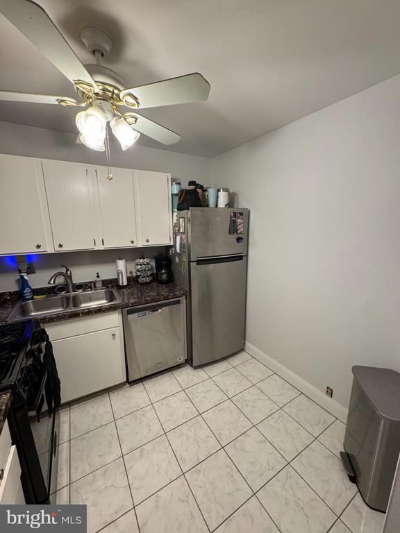 Photo - 504 Meadowview Ln Unit 504