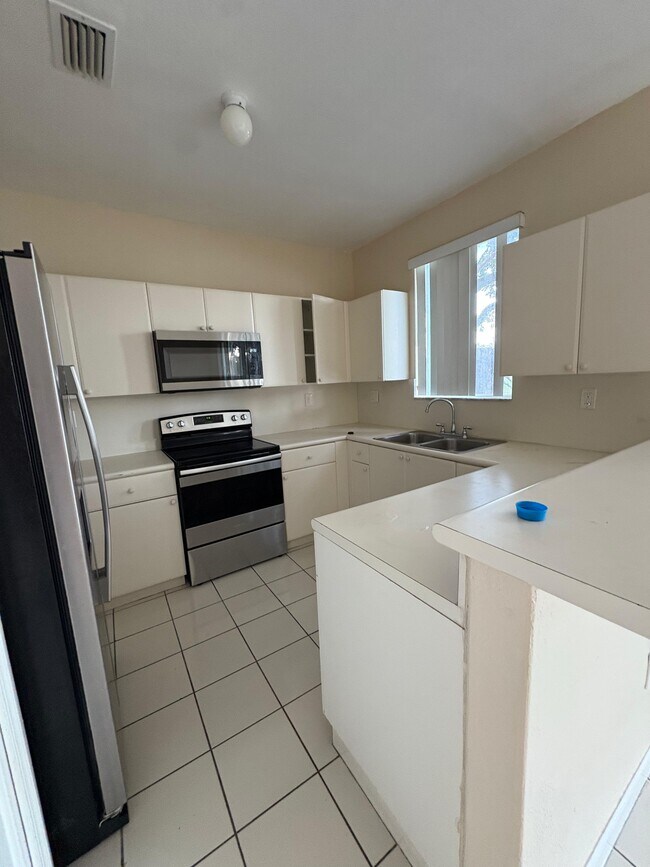 Photo - 2755 SE 15th Rd