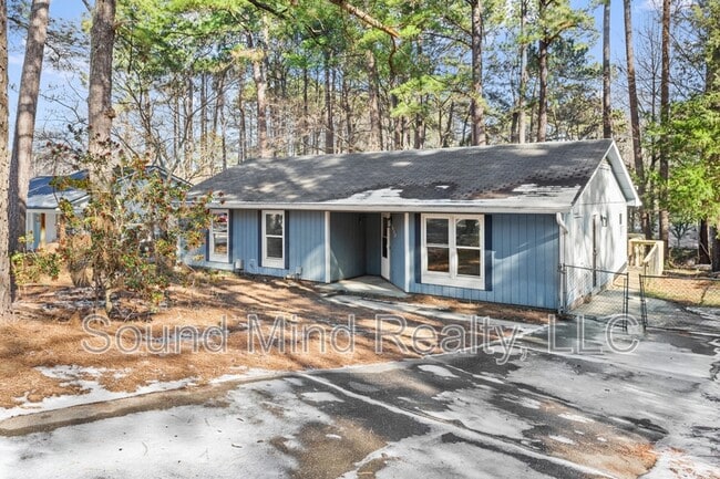 Building Photo - 2413 Keith Dr