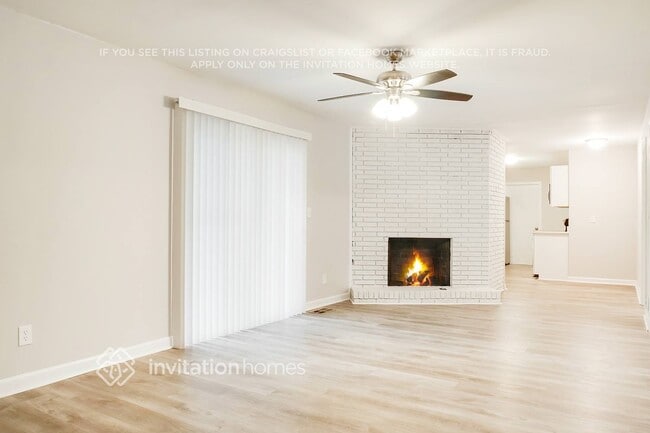 Photo - 3610 Warbler Dr