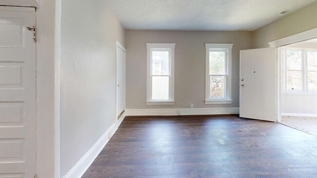 Photo - 838 Yale St Apartment Unit 838 Yale St -  1