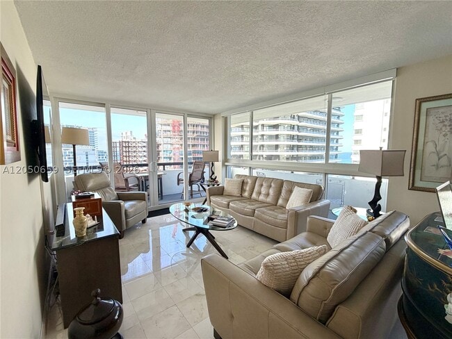 Photo - 3200 Collins Ave Unit 10-1