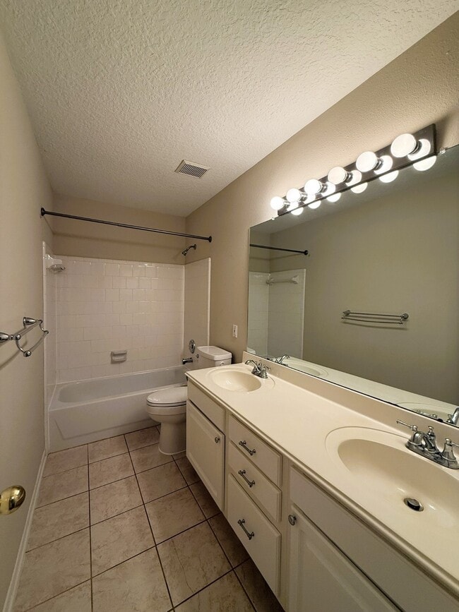 Building Photo - 5730 Forest Timbers Dr