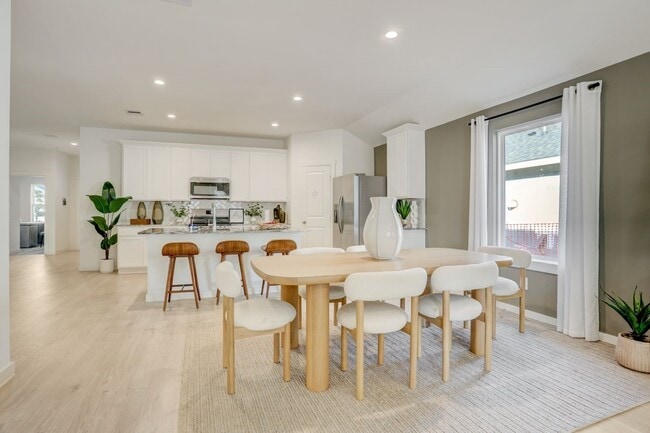 Building Photo - 7938 Marconi Corsco Dr