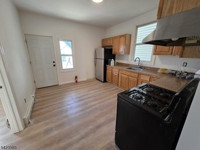 Photo - 18 Michigan Ave