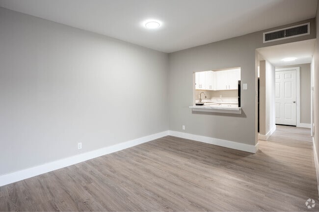Dining Room. 2-Bed, 1-Bath, 902 Square Feet Unit