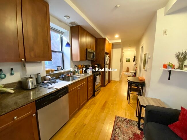 Building Photo - 64 Louis Prang St Rental