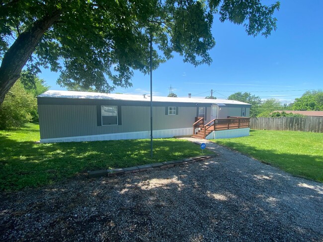 Photo - 1705 Creason Dr