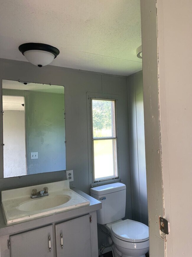 Photo - 3 BR 2 Bath 1,120 sq ft singlewide mobile ...