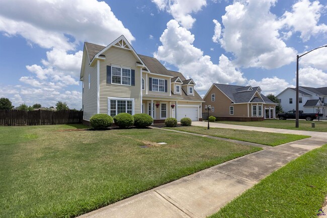 Photo - 309 Raleigh Dr