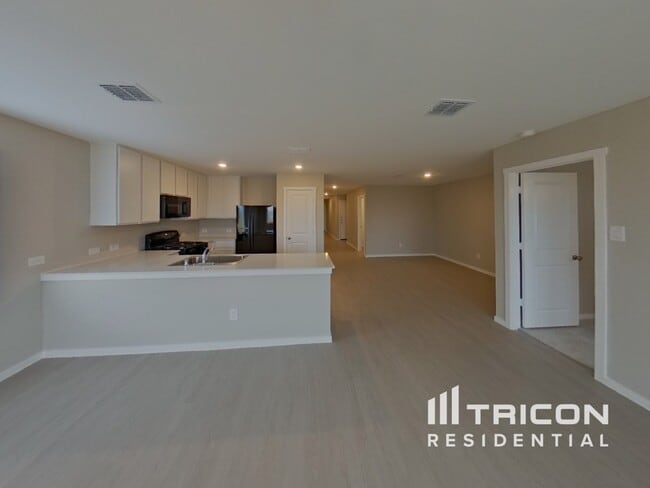 Photo - 10709 Dusty Rnch Rd