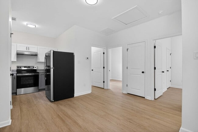 Photo - 2015-2017 Scotty Ct Unit 2015 Scotty Ct