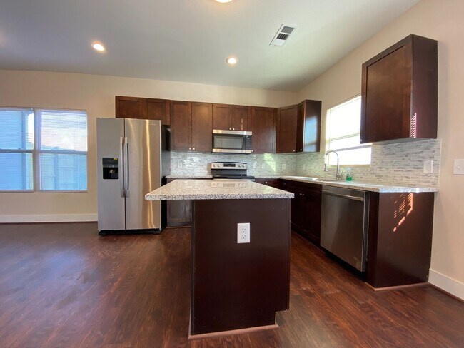 Photo - Home for Rent in McCalla, AL! Available to View Now!!!