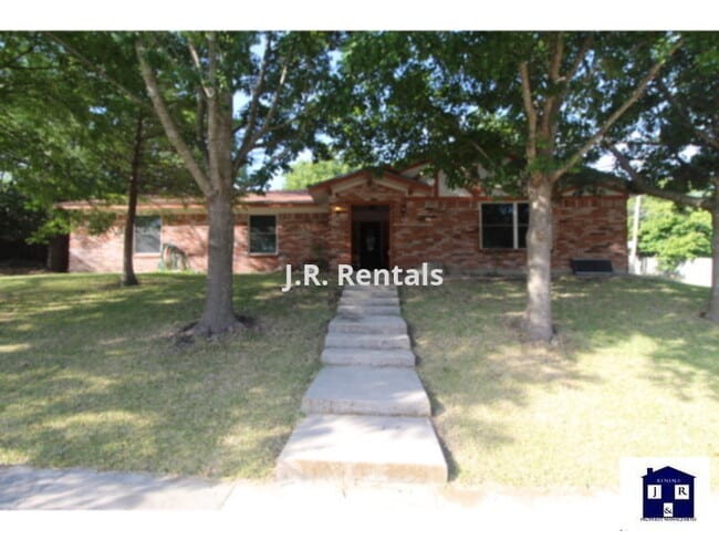 Photo - 616 Manning Dr