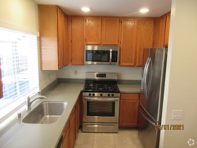Building Photo - 614 Barbara Way Rental