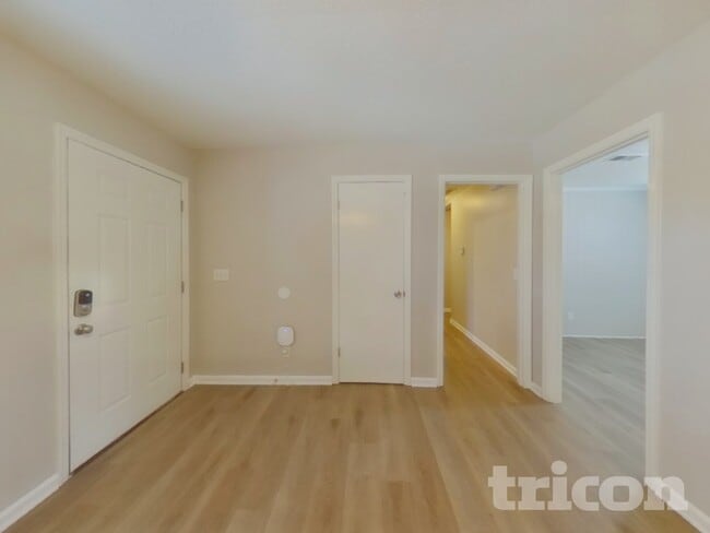 Photo - 101 Netherland Dr