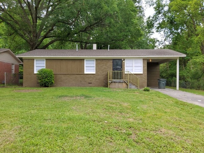 Building Photo - 3830 Denver St