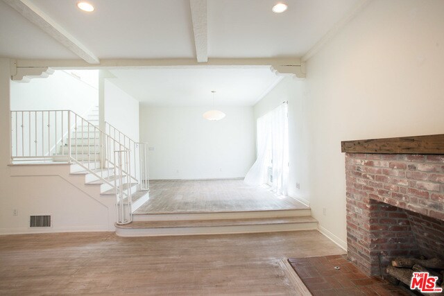 Photo - 260 S El Camino Dr