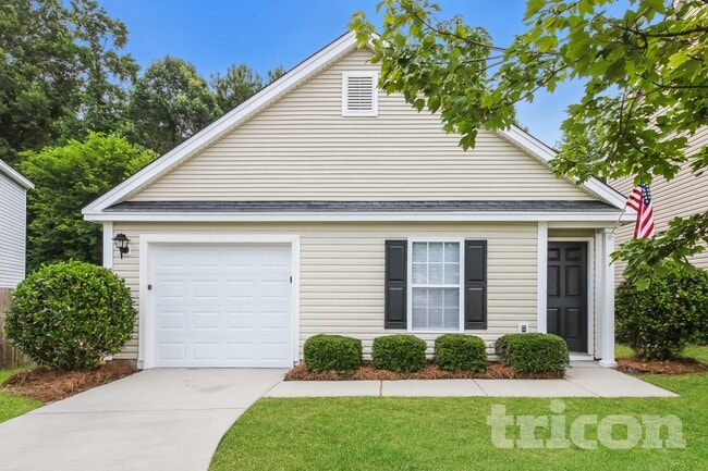 Building Photo - 80 Springway Dr