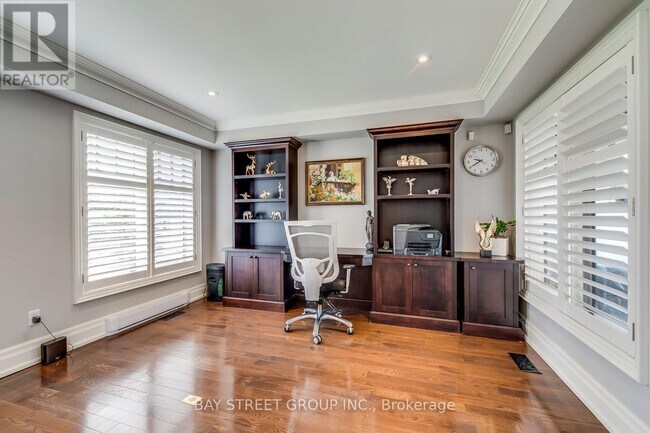 Photo - 1267 Donlea Crescent