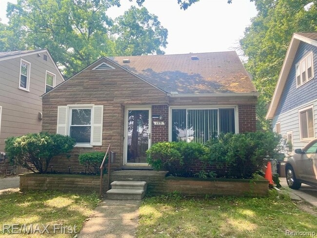 Building Photo - 173 W Webster St Rental