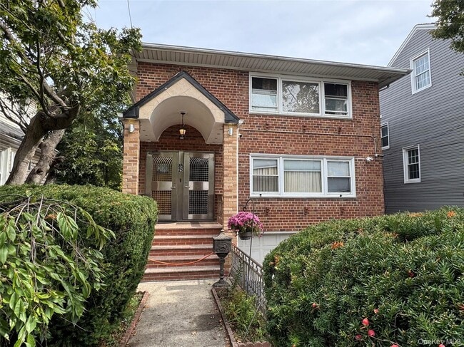 Building Photo - 85-25 144th St Unit 2nd. FL.