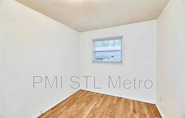 Photo - 1229 Lakeview Ave