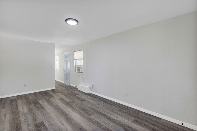 Photo - 751 Bellevue Ave Unidad 3