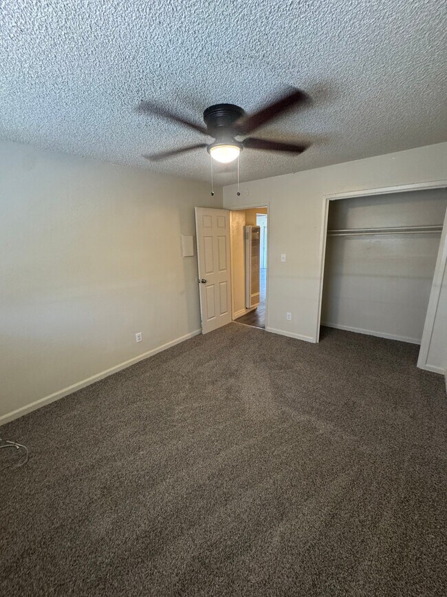 3254 E Olive Ave Unit D