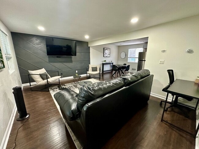 Building Photo - 1248 Pennsylvania Ave