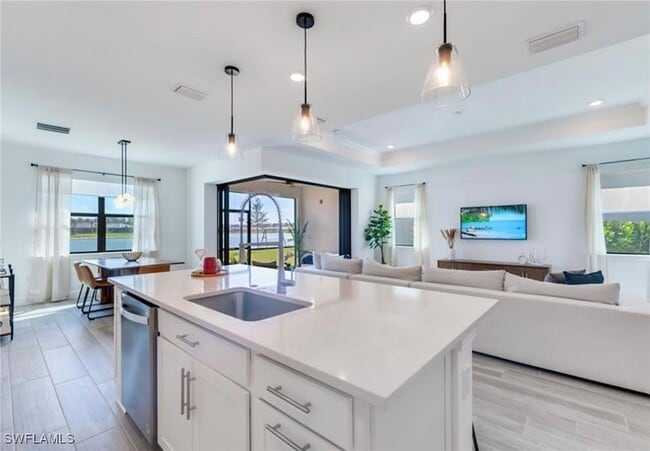 Photo - 20419 Pebble Gln Dr