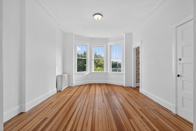 Photo - 42 Duer Pl Unit 2