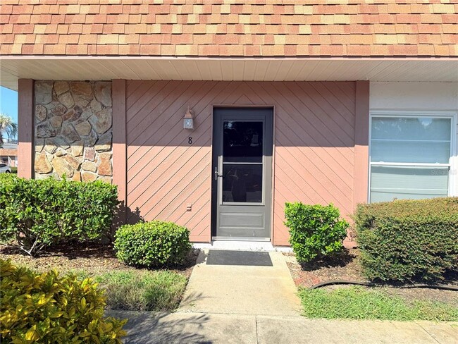 Photo - 6125 Chesham Dr Unit 8