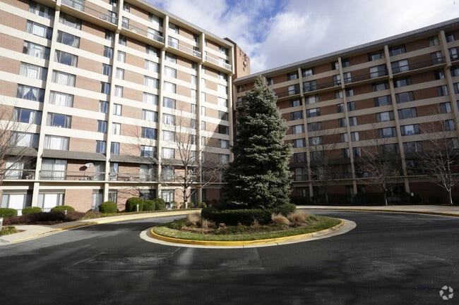 Photo - Hunters Woods Fellowship House