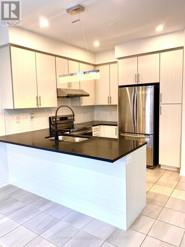 Photo - 9 Grinnel Rd