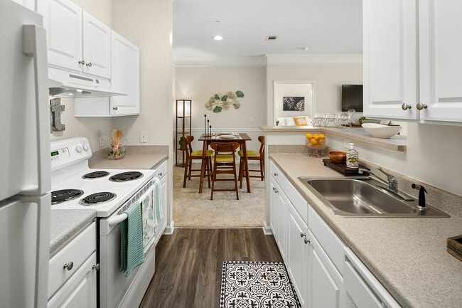Abberly Grove Apartment Homes