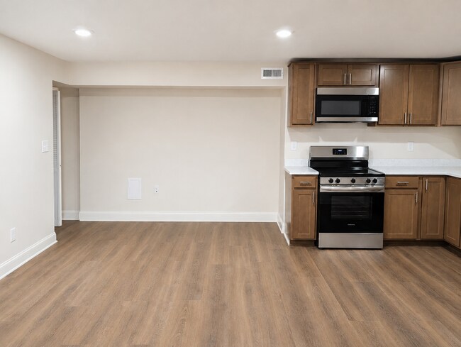 923 N Calvert St Unidad Terrace