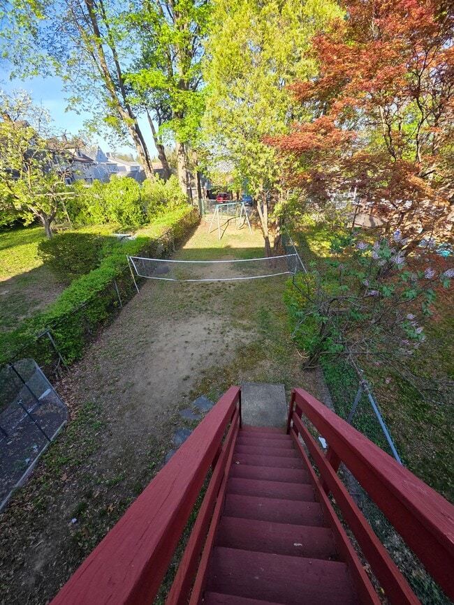 552 Manor Ridge Rd