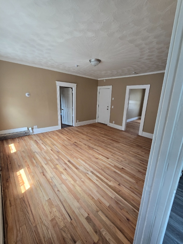 Photo - 94 Glen St Apartment Unit 3rd Floor