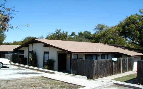 2813 Parker Ln - 2813-3001 Parker Ln