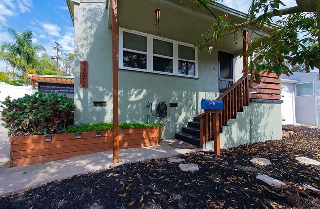 Building Photo - 4272 Harbinson Ave