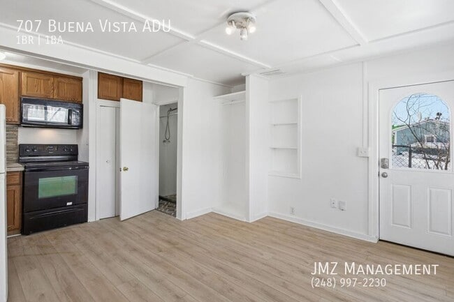 Photo - 707 Buena Vista Ave